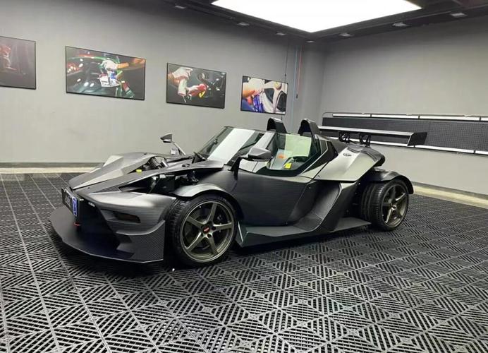 时尚配色鼠标特写