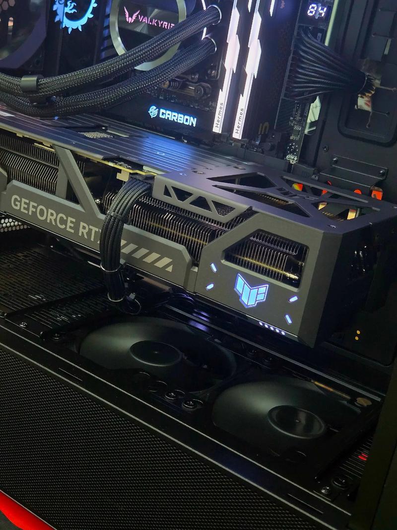 高刷新率游戏场景