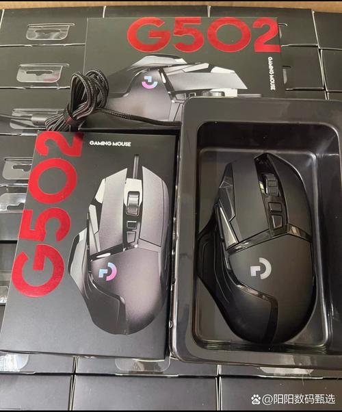 游戏鼠标外观设计展示