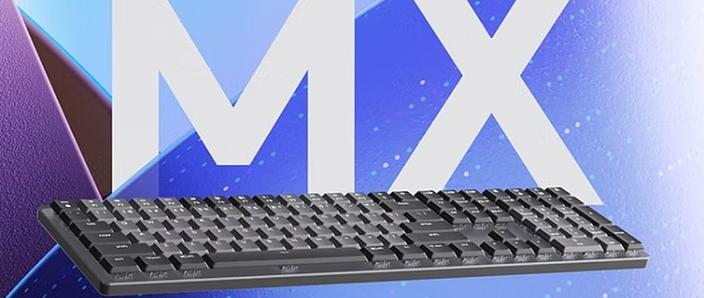 多款机械键盘并排展示，突出规格差异