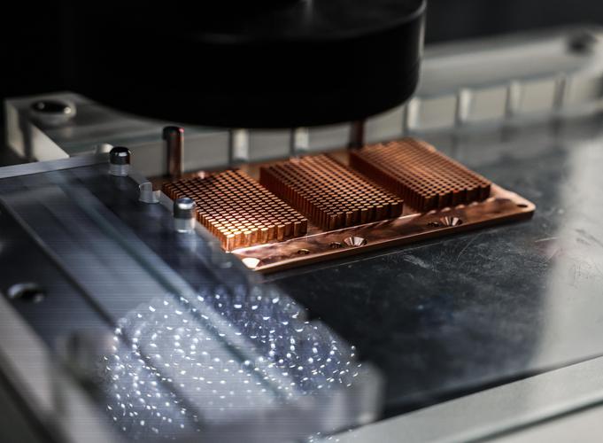 右成M101鼠标散热表现细节