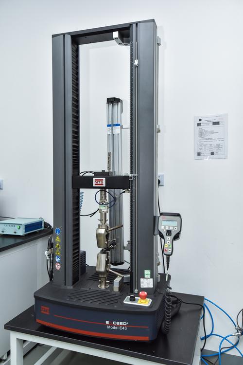 鼠标传感器特写展示