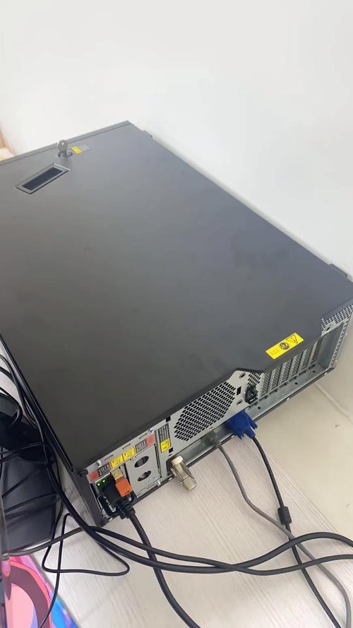 显示器面板和分辨率细节