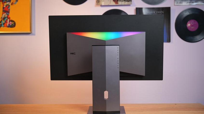 显示器面板和接口细节图