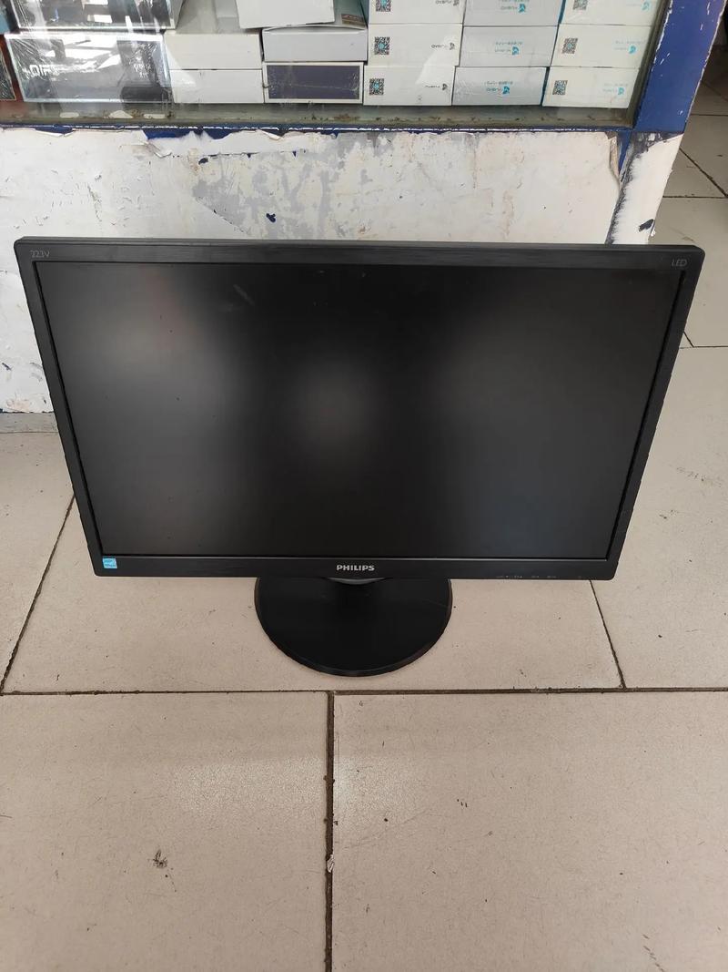 黑色商务显示器外观