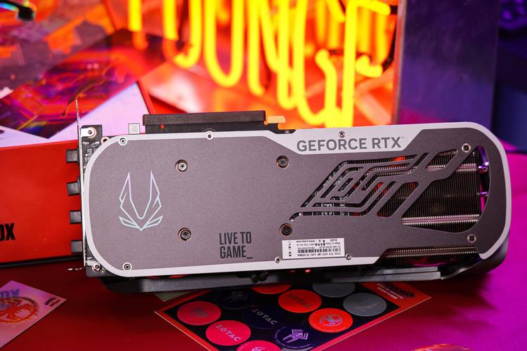 索泰RTX 4070Ti AMP AIRO SPIDERMAN vs 华硕ROG STRIX RTX 2080S A8G GAMING 深度对比