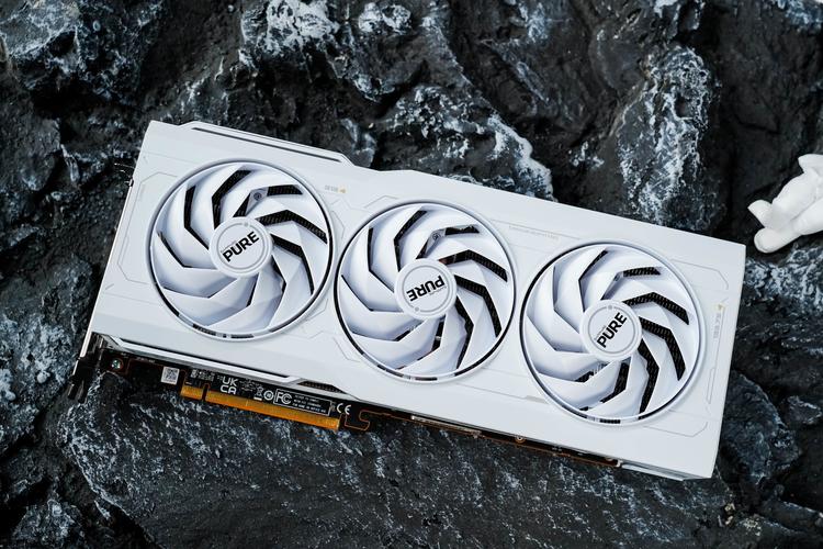 蓝宝石RX 7900 XT极地版OC vs 七彩虹RTX 2060 SUPER AD Special OC 深度对比