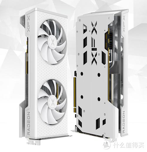 显卡规格对比示意图