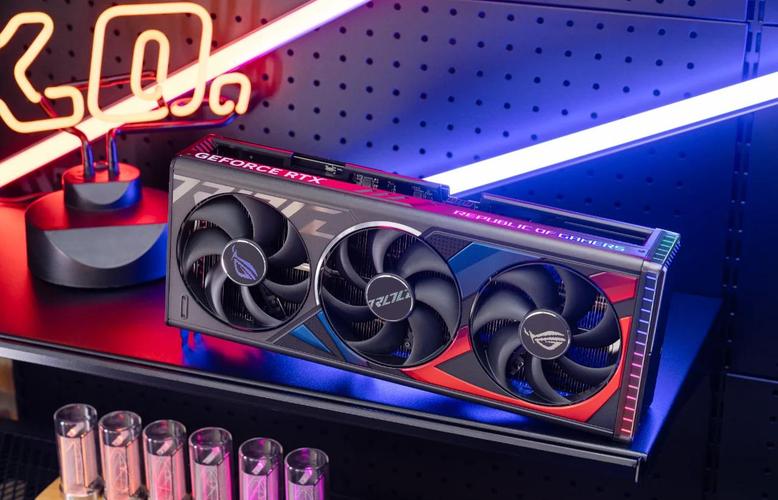 电脑硬件组件对比展示