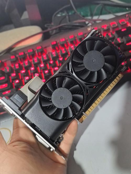 显卡规格对比图