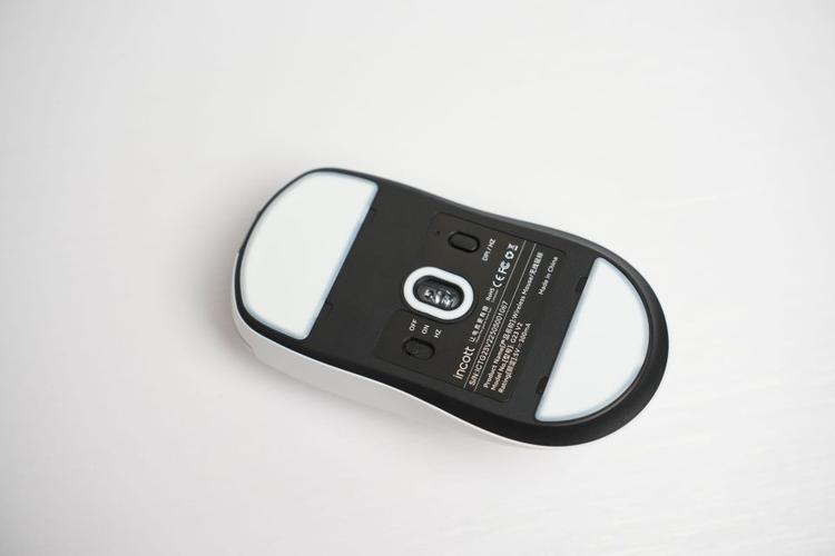 因科特G23V2轻量化无线鼠标深度评测：47g超轻+PAW3395旗舰传感器