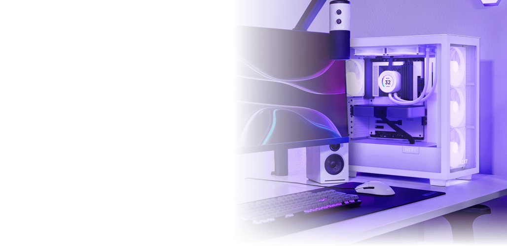 游戏玩家与办公用户使用电脑的场景