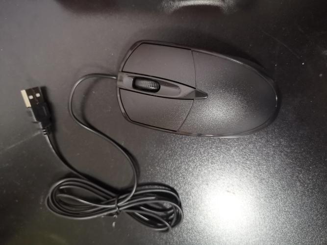 Everlong EX7 灰色有线光电鼠标深度评测：2000dpi高性价比之选