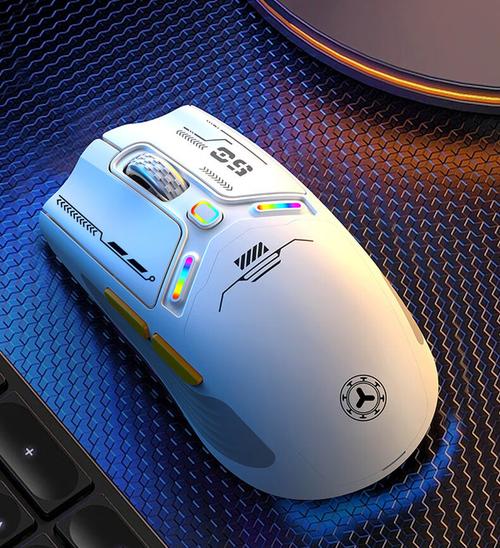 卡佐V7 蓝色鼠标深度评测：人体工学设计与稳定有线传输的完美结合