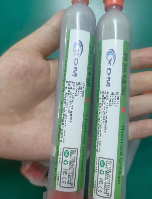 JD89968536 导热硅脂深度评测:34元入门价,1kg大包装与7.0级导热表现怎么看