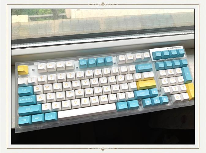 腹灵FL980V2深度评测:冰薄荷轴V2带来的极致敲击体验