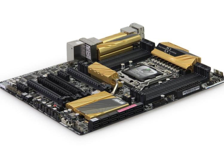 华硕 X79-DELUXE 深度评测:X79旗舰奢华主板,经典多显卡平台永恒之选