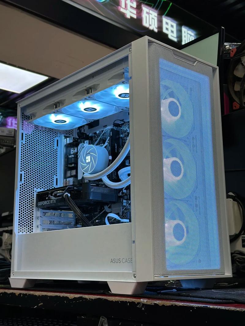 华硕TA-D21 中塔机箱深度评测：简约黑化入门选择 预算首选