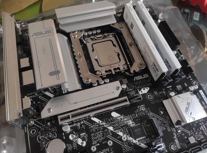 威刚XPG D10G vs 海力士16GB DDR3 vs 芝奇幻光戟 深度对比