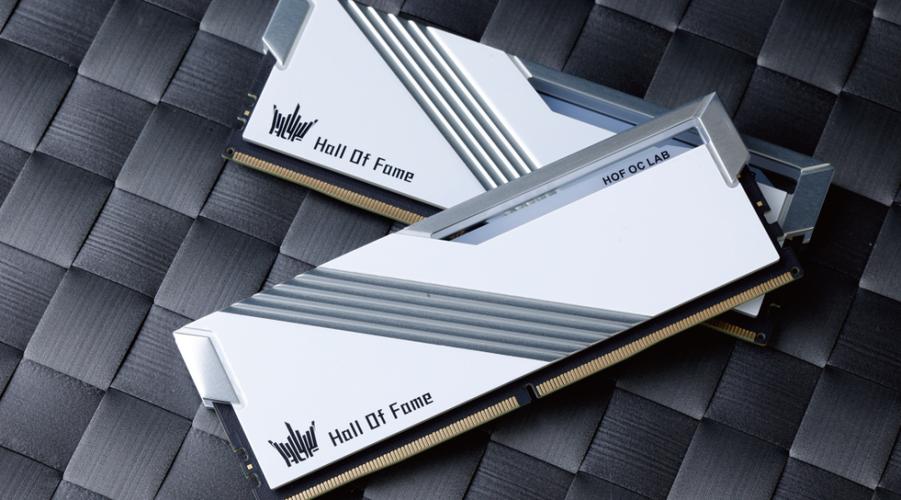 精亿DX 8G DDR4 2666 vs 影驰HOF OC Lab 幻迹S DDR5 6800 深度对比