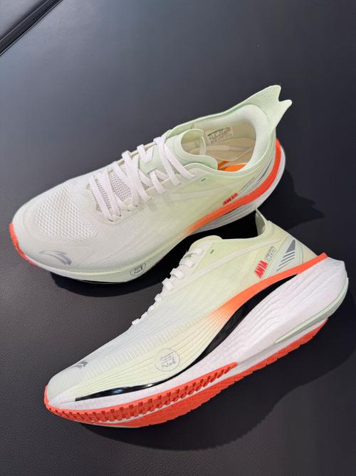 ANTGAMER M27QK深度评测:Mini-LED加持的240Hz电竞猛兽