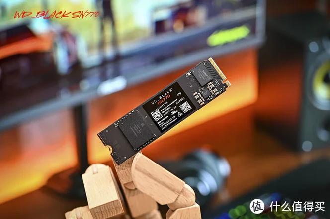 梅捷M.2 120GB vs 朗科绝影NV7000-t 4TB vs 西部数据WD_BLACK SN850X 2TB 深度对比