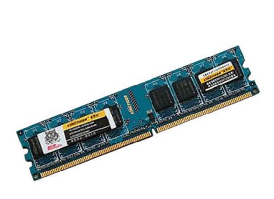 金泰克磐虎 2GB DDR2 800 vs 扎达克TWIST 8GB DDR4 2666 深度对比