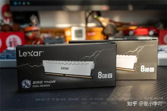 棘蛇16GB DDR4 3000 vs 雷克沙4GB DDR4 2666 深度对比