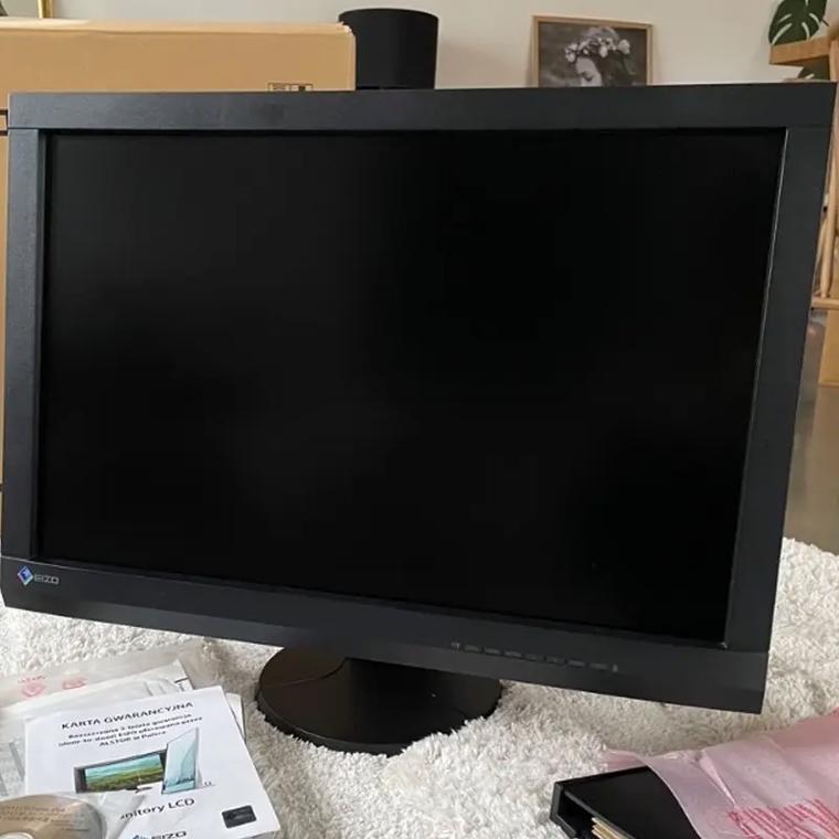 EIZO CG2700S深度评测：专业色彩与全能接口的27英寸设计制图利器