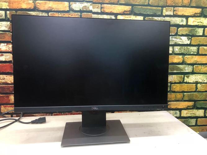 戴尔S2722QC vs 优派VX2781-2K-PRO vs 三星S24E450B 深度对比