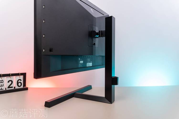 飞利浦329M1RVE深度评测：4K 144Hz全能巨幕，游戏办公两相宜
