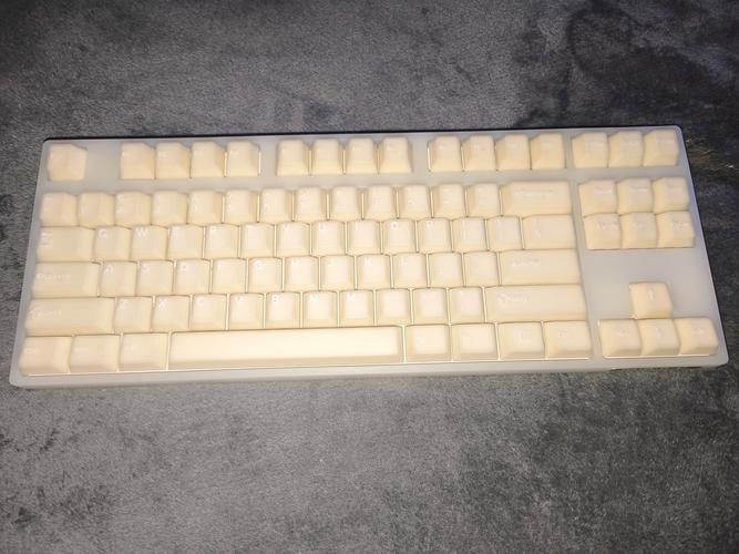 黑吉蛇DK87有线黑轴评测:百元级客制化利器,RGB背光与全键热插拔的性价比之选