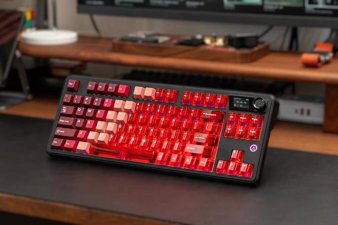 黑爵QS87 vs 狼蛛S100 深度对比：入门三模机械键盘谁更值？