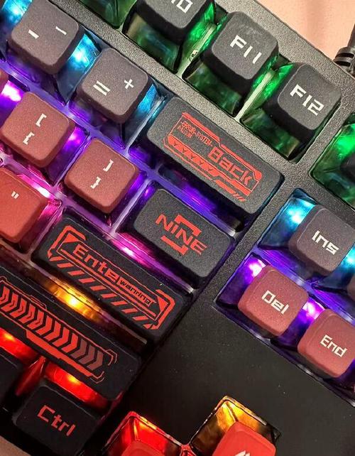 达尔优EK812精英版 vs reccazr S87pro 深度对比