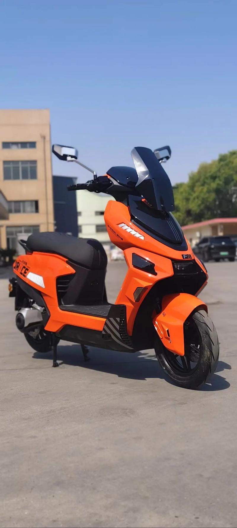 迪摩F22WUCG版 vs 吉选B10 深度对比