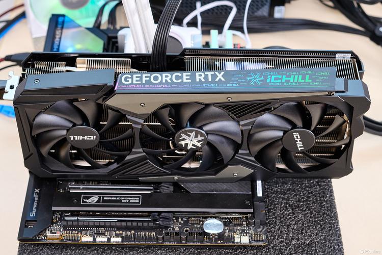 映众GEFORCE RTX 4070 Ti SUPER 超级冰龙深度评测：16GB显存与三风扇散热的性能猛兽