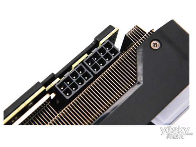 不同用户群体使用电脑