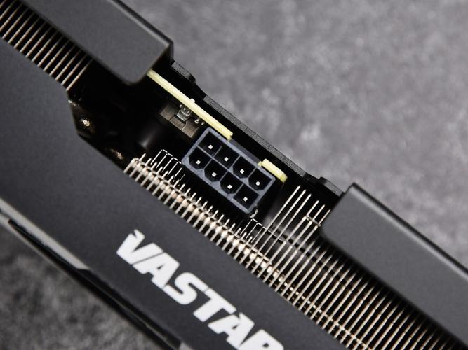 硬件价格与性价比分析图表