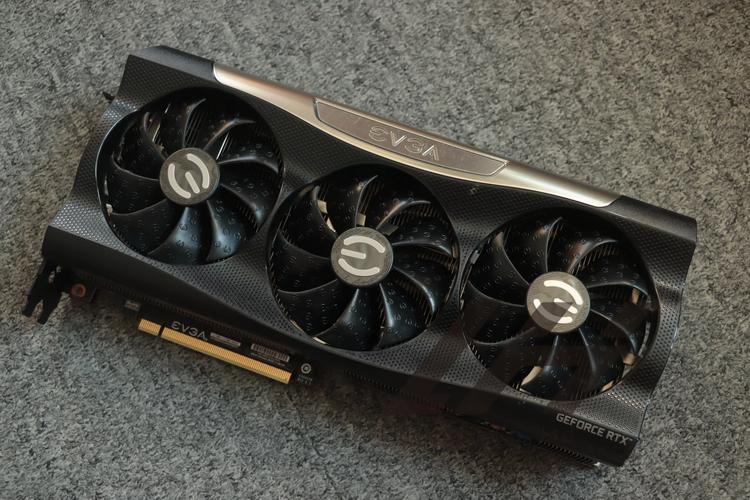 EVGA GeForce RTX 3080 FTW3 ULTRA GAMING vs 蓝宝石HD6450 1GB DDR3海外版 深度对比