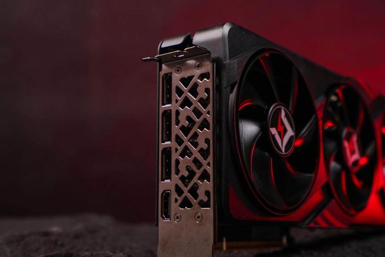 耕升RTX 5080 追风 vs 影驰GTX550Ti大将版 深度对比