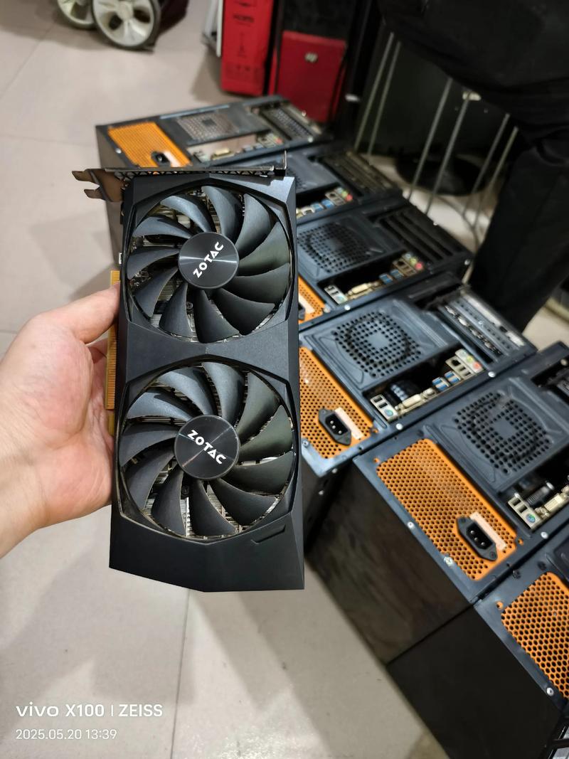 游戏性能测试场景