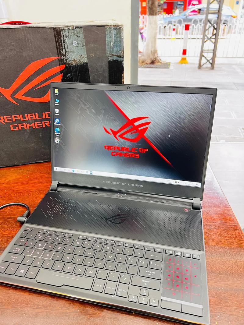 用户选购硬件决策场景