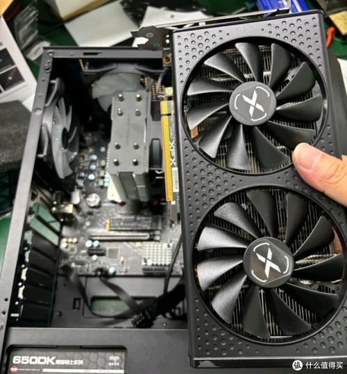 XFX讯景RX 6650XT海外版V2 OC vs 七彩虹镭风RTX 3060清凉薄荷OC 深度对比