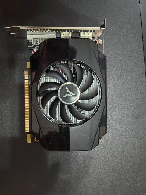 Price tag and calculator on a desk