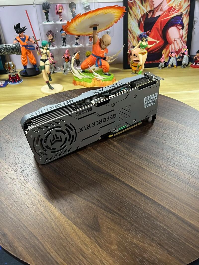 电脑运行基准测试软件界面