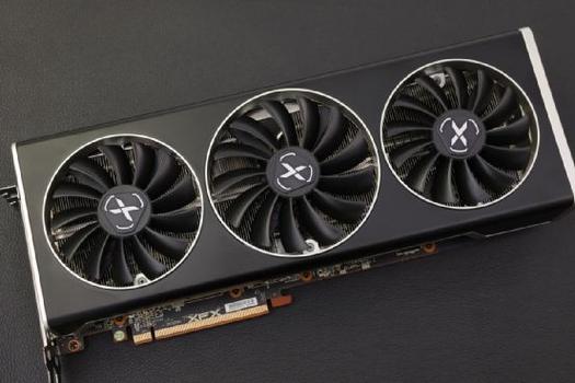 XFX讯景RX 6900XT vs 铭鑫GTX 750Ti 深度对比：旗舰与经典的跨代对决