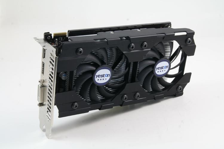 盈通R7 260X 游戏高手 vs 华硕RADEON VII 16G 深度对比