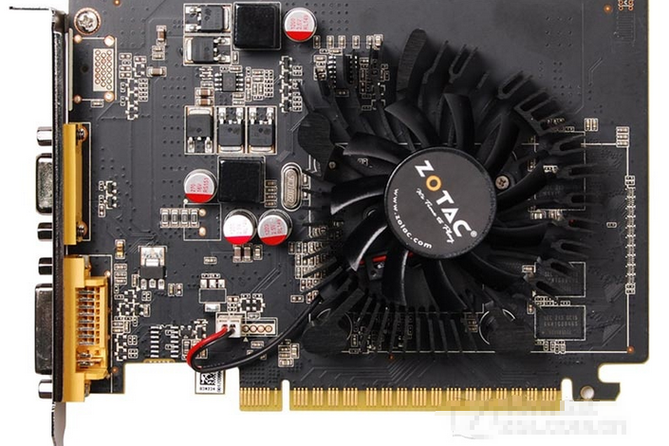 索泰GT620 vs 影驰RTX 2080Ti 深度对比：入门与旗舰的硬件鸿沟