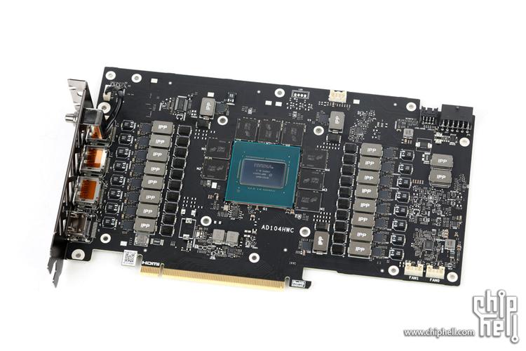 七彩虹iGame RTX 4070 Ti Vulcan OC vs 盈通镭龙R5670高手版 深度对比