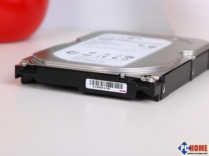 希捷Desktop 1TB 7200转 8GB混合硬盘（ST1000DX001）深度评测：性价比之选的SSHD方案